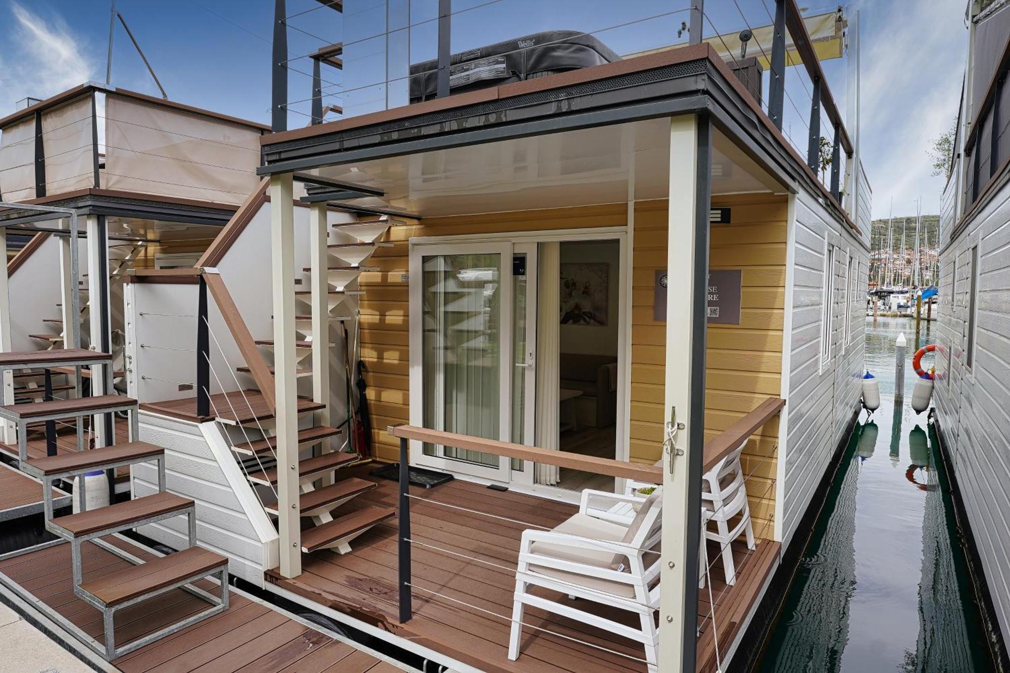 Floating Sea House Miramare Villa Portoroz Exterior photo